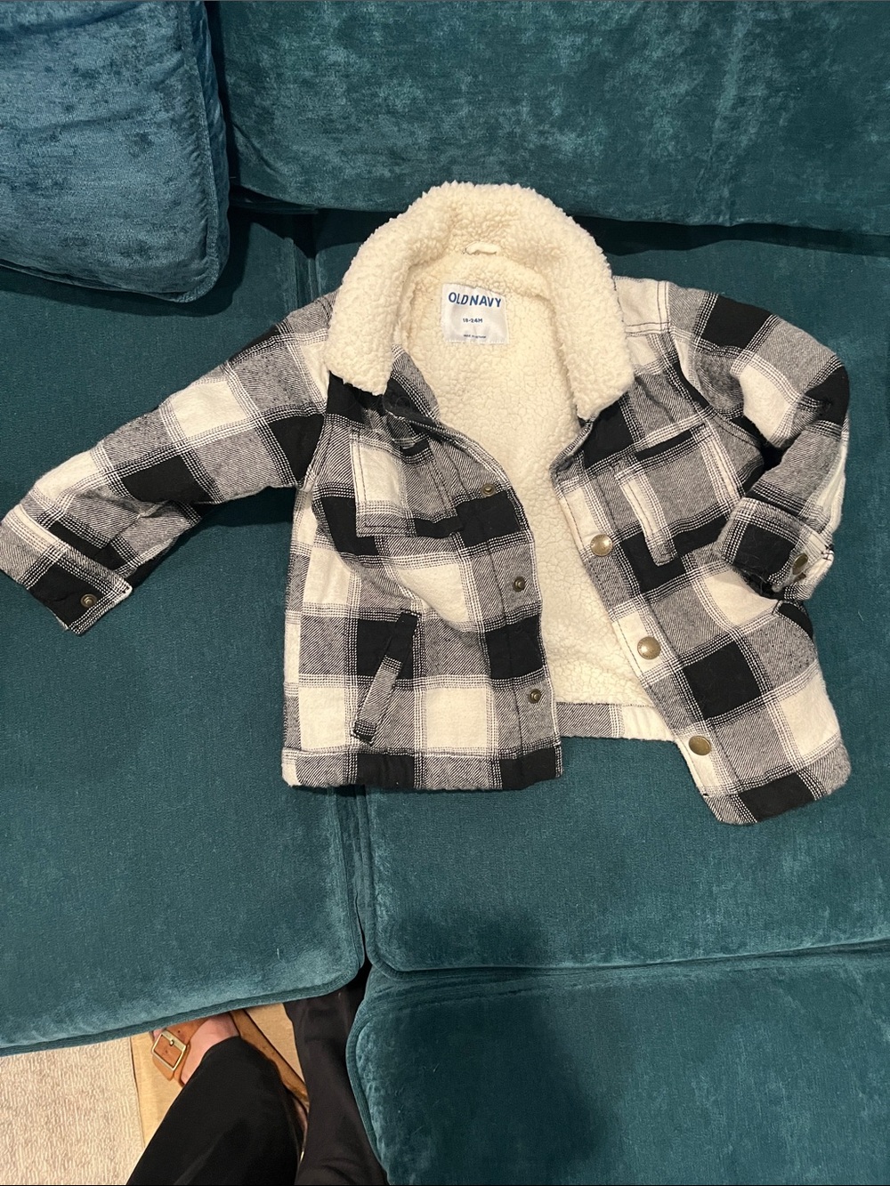 Old Navy Black & White Plaid Sherpa Jacket